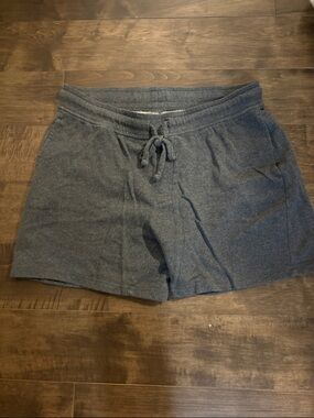 Men’s Gray Knit Drawstring Shorts